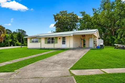 1766 W Gardenia Drive Citrus Springs FL 34434