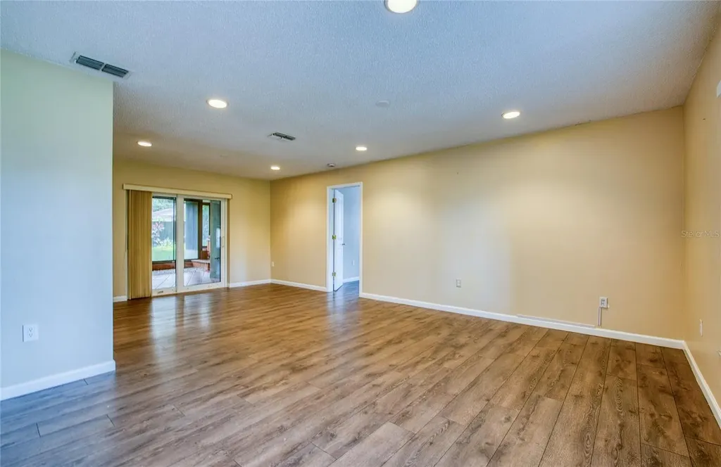 2143 Salisbury Court Palm Harbor FL 34683