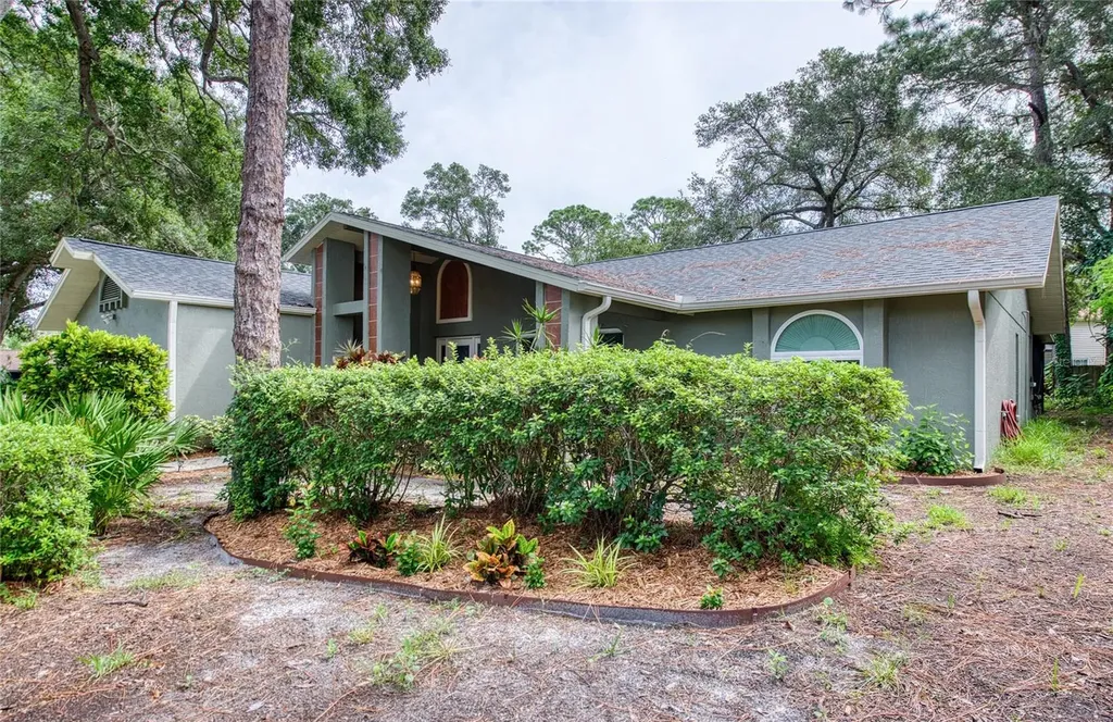 2143 Salisbury Court Palm Harbor FL 34683