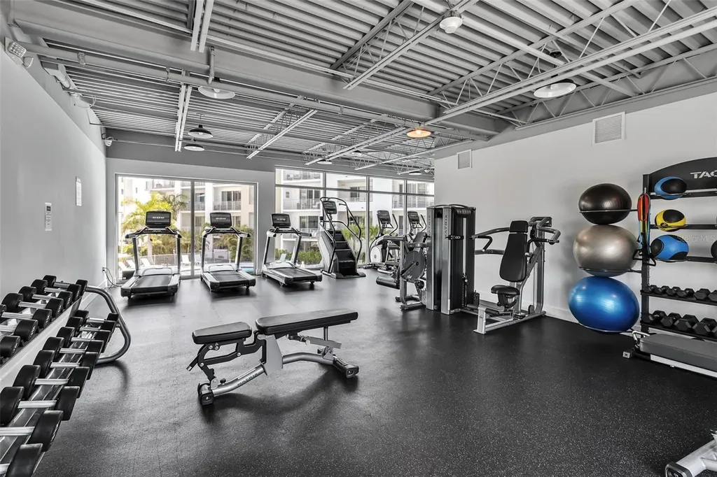 1703 N Tamiami Trail Sarasota FL 34234