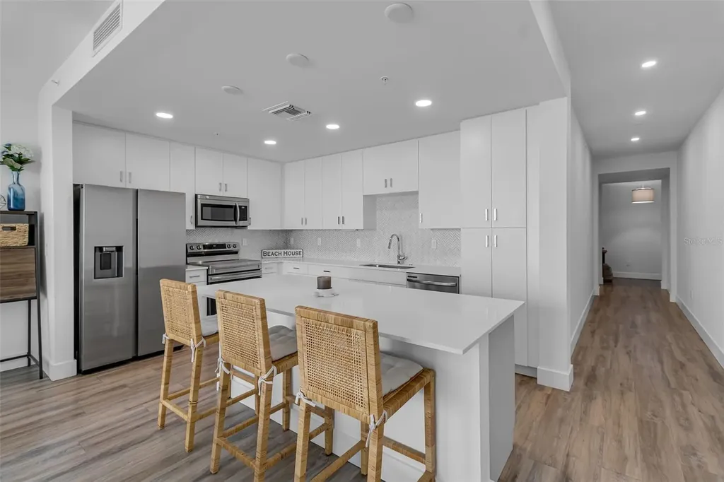 1703 N Tamiami Trail Sarasota FL 34234