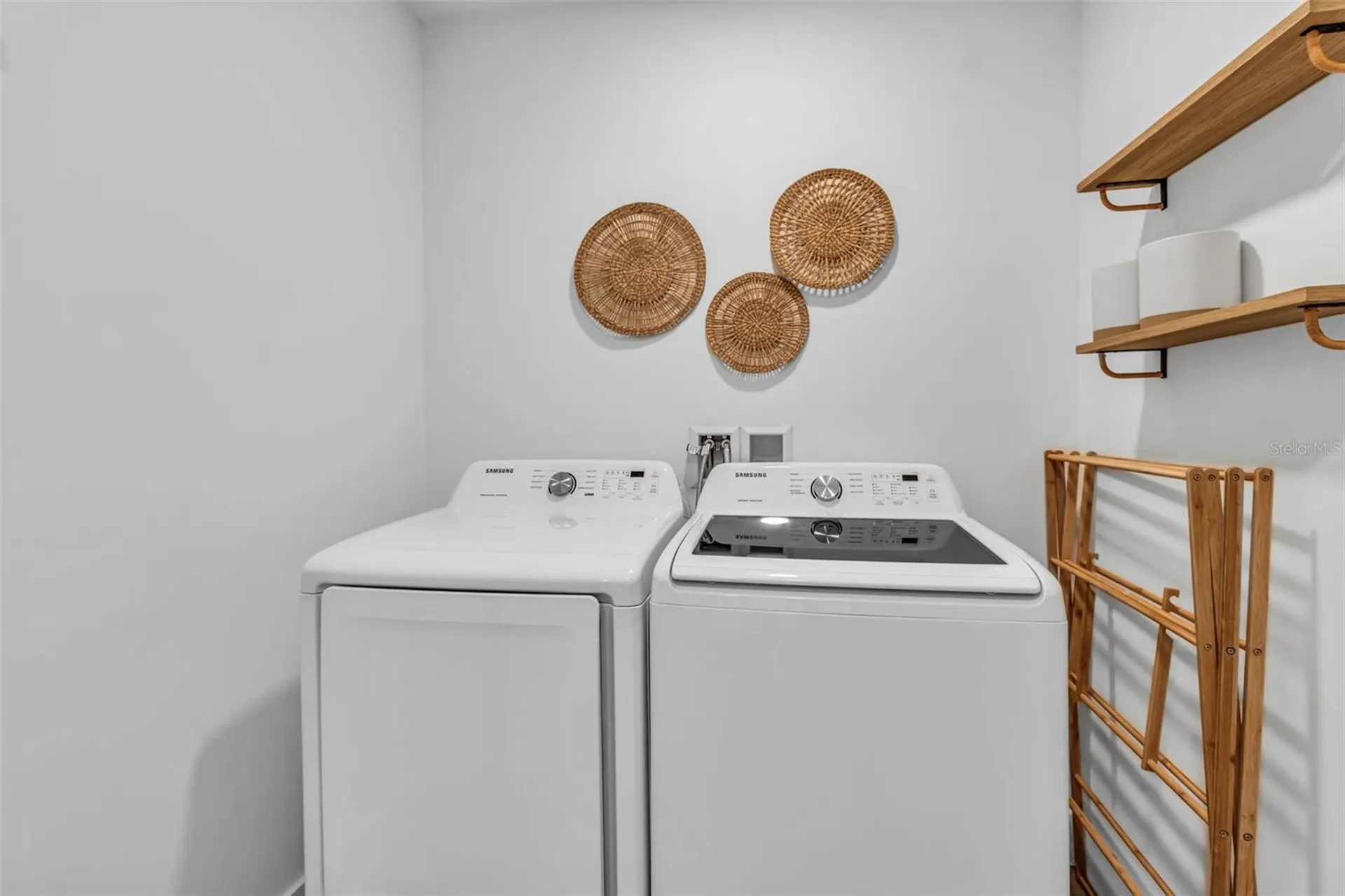 1703 N Tamiami Trail Sarasota FL 34234