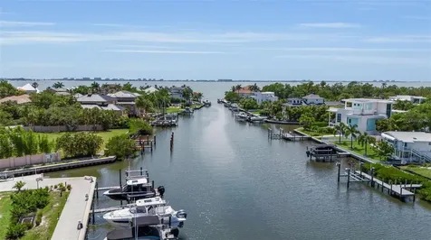 1703 N Tamiami Trail Sarasota FL 34234