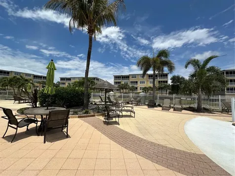 10600 Lemon Creek Loop Englewood FL 34224