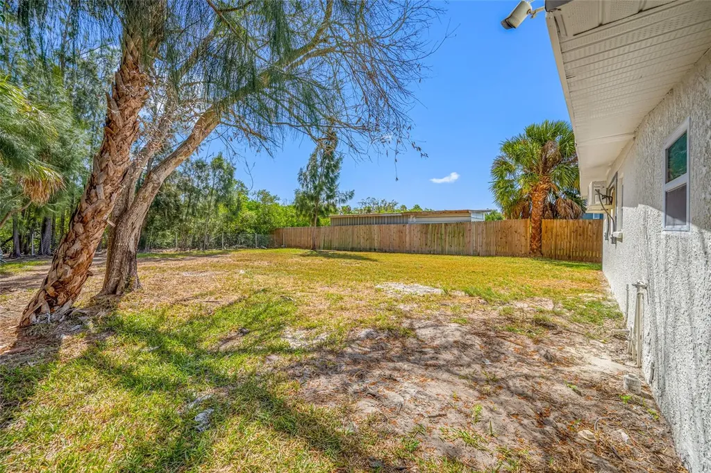 6908 11th Avenue E Palmetto FL 34221
