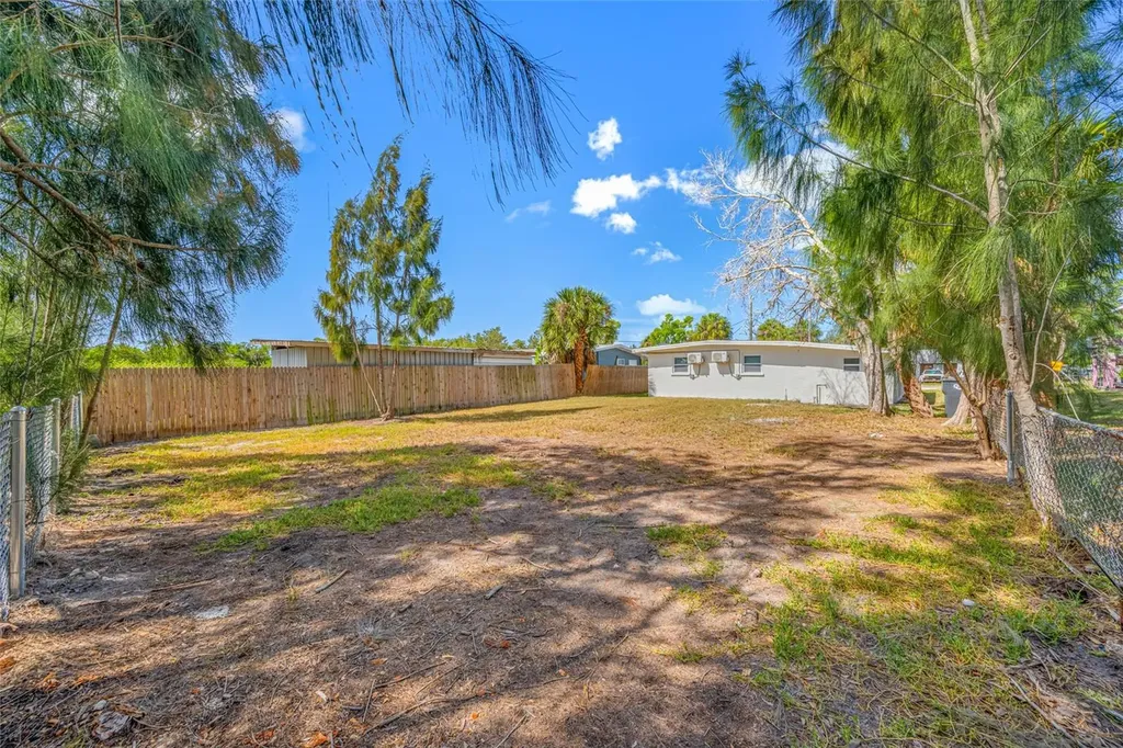 6908 11th Avenue E Palmetto FL 34221