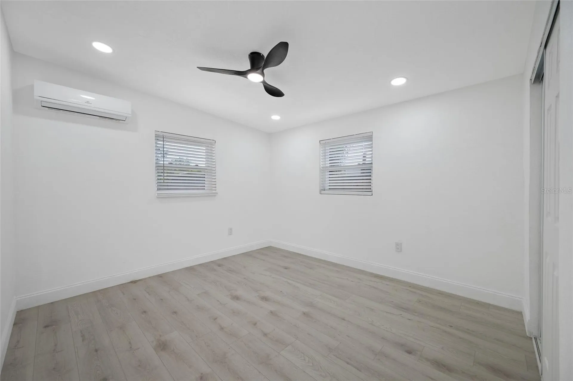 6908 11th Avenue E Palmetto FL 34221