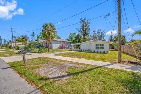 6908 11th Avenue E Palmetto FL 34221