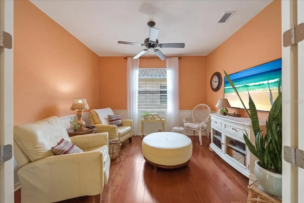 4109 66th Terrace E Sarasota FL 34243