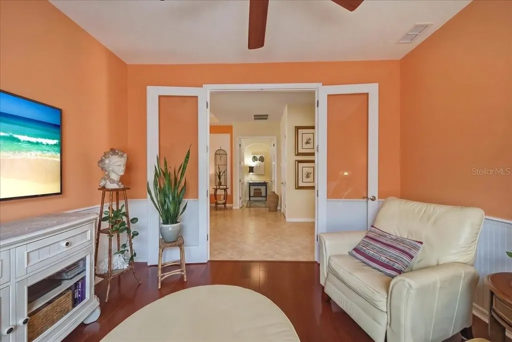 4109 66th Terrace E Sarasota FL 34243