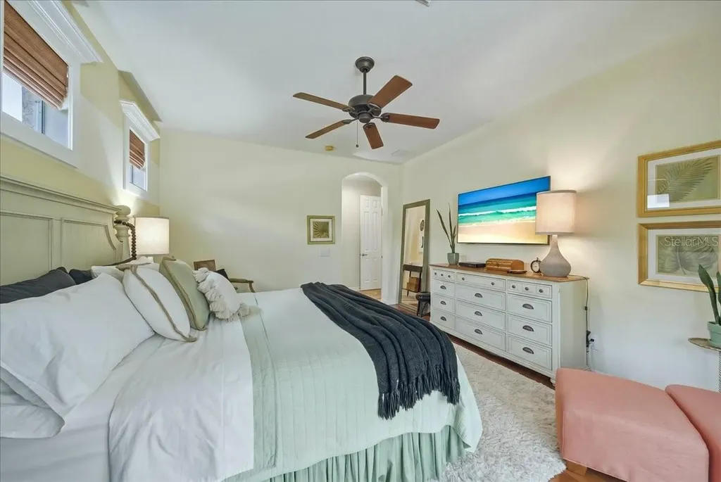 4109 66th Terrace E Sarasota FL 34243