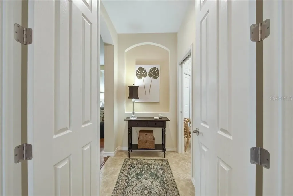 4109 66th Terrace E Sarasota FL 34243