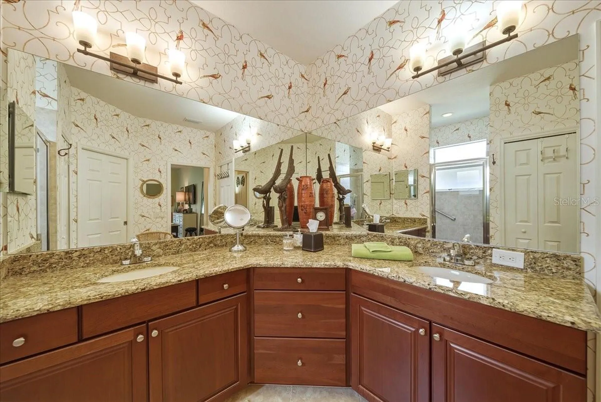 4109 66th Terrace E Sarasota FL 34243