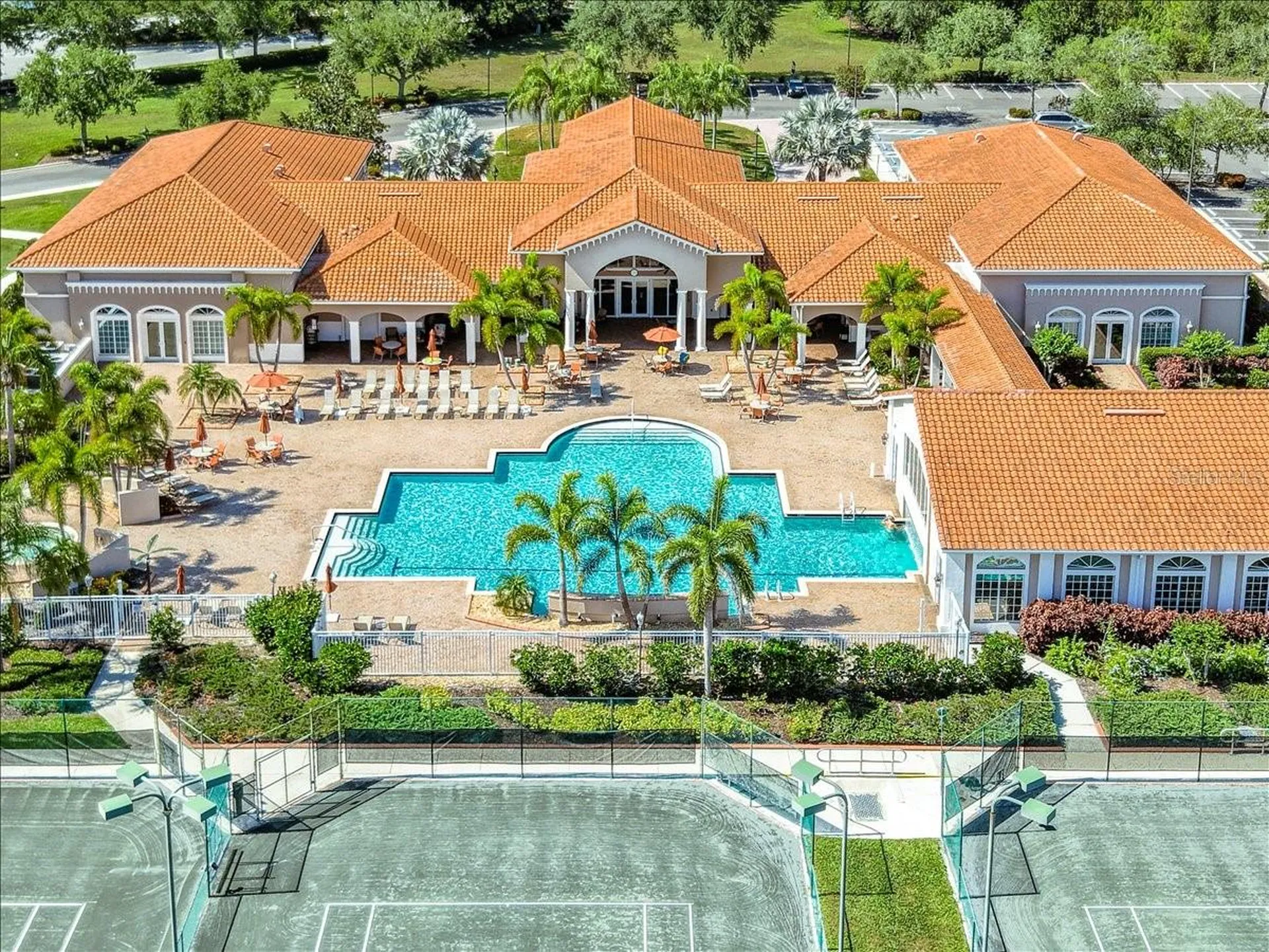 4109 66th Terrace E Sarasota FL 34243