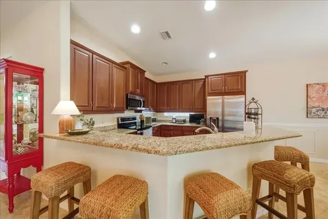 4109 66th Terrace E Sarasota FL 34243