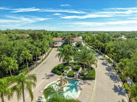 4109 66th Terrace E Sarasota FL 34243