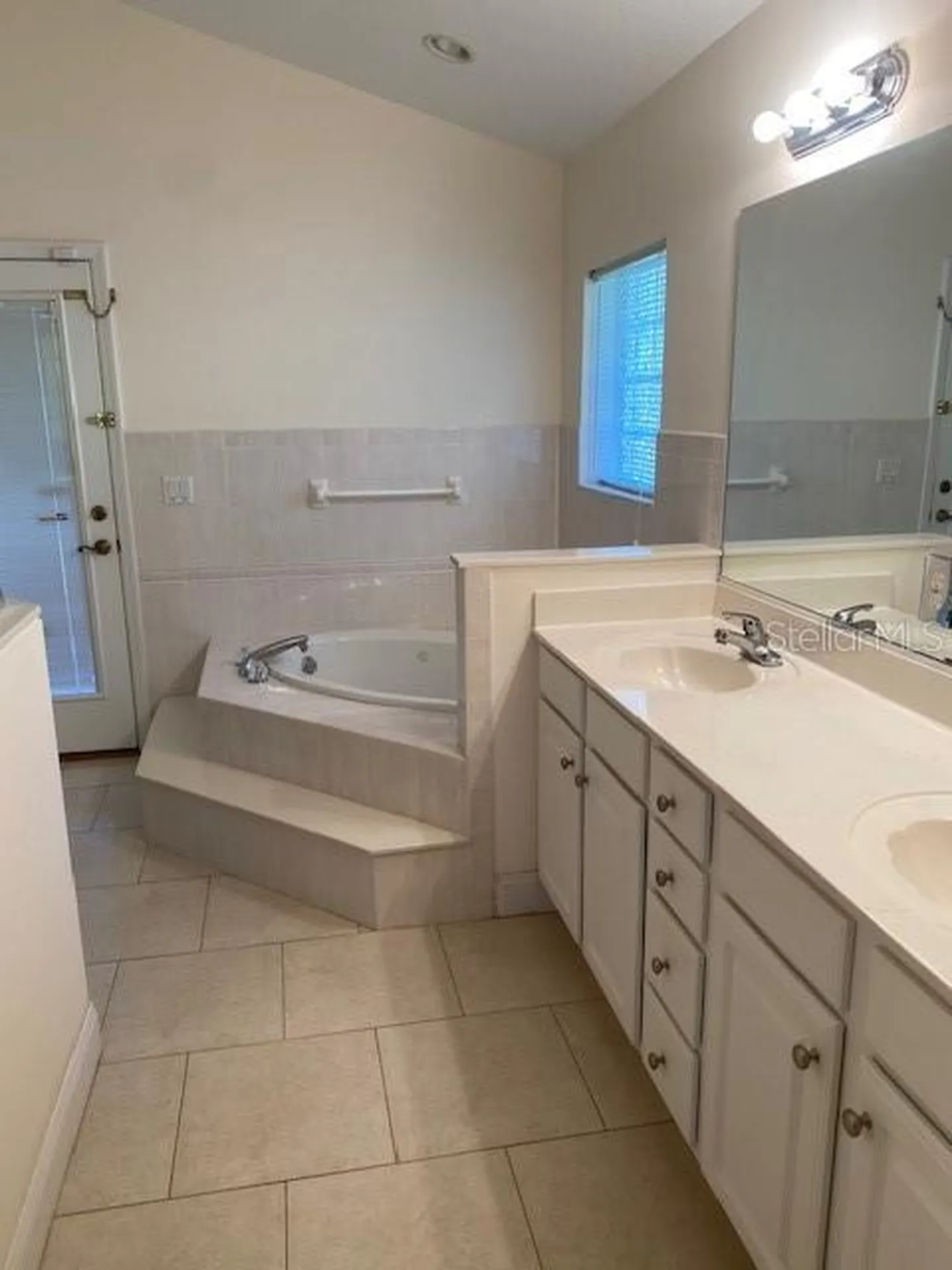 28 Firethorn Lane Palm Coast FL 32137
