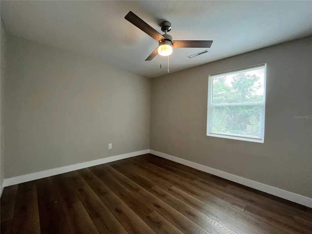 224 Lakewood Drive Debary FL 32713