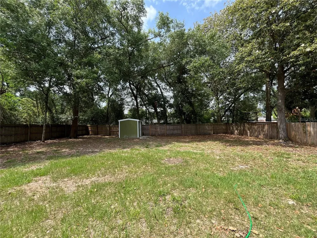 224 Lakewood Drive Debary FL 32713