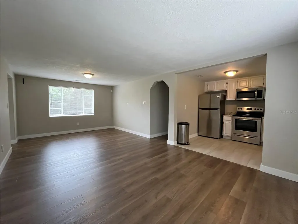 224 Lakewood Drive Debary FL 32713