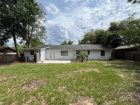 224 Lakewood Drive Debary FL 32713