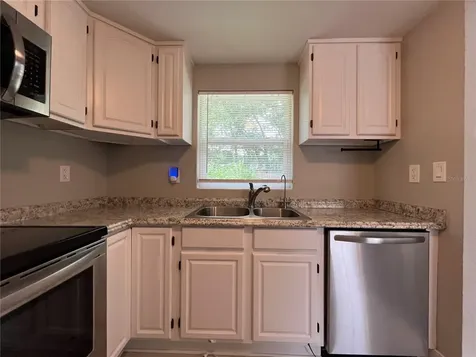 224 Lakewood Drive Debary FL 32713
