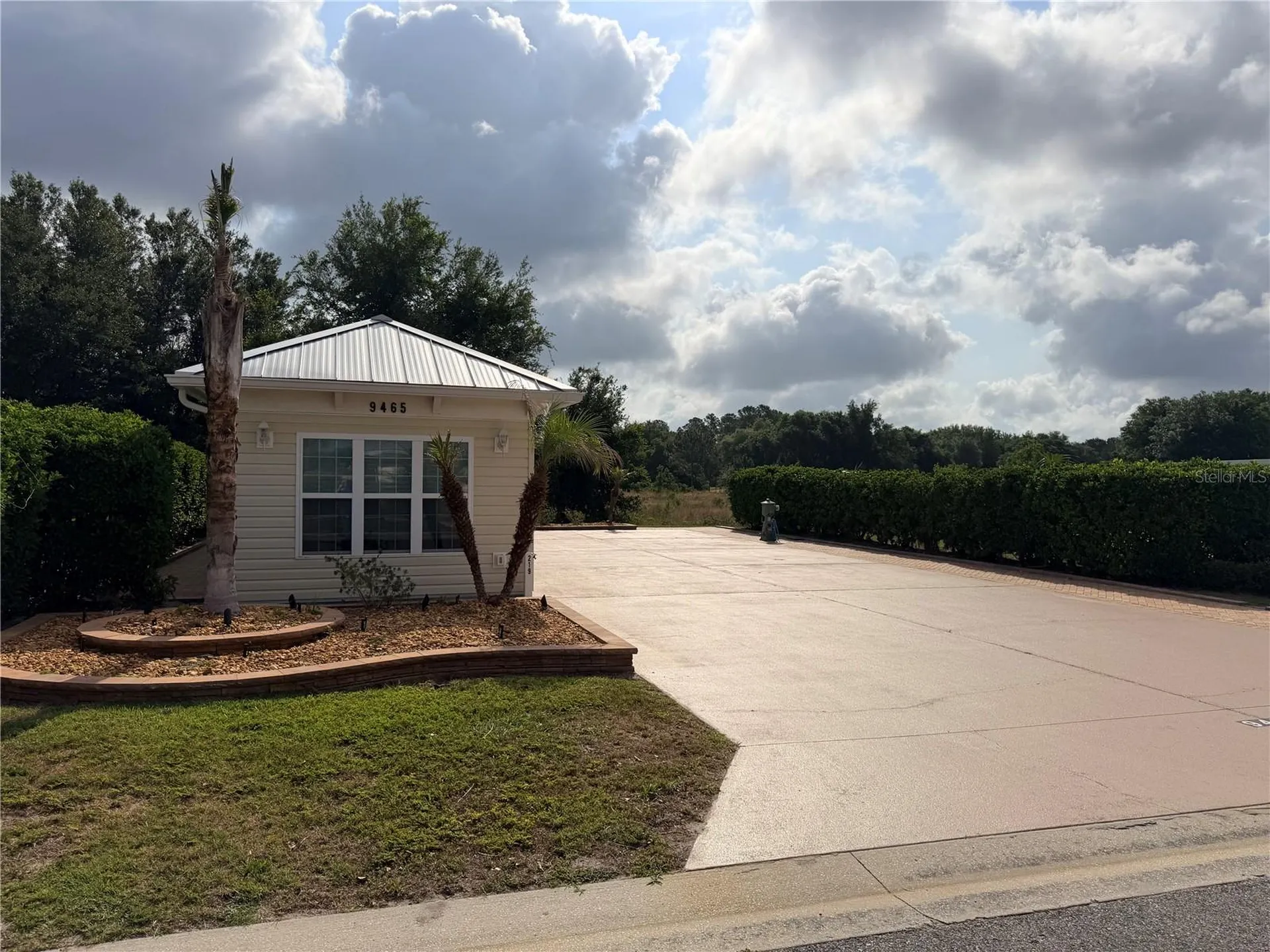9465 SE 47th Way Webster FL 33597