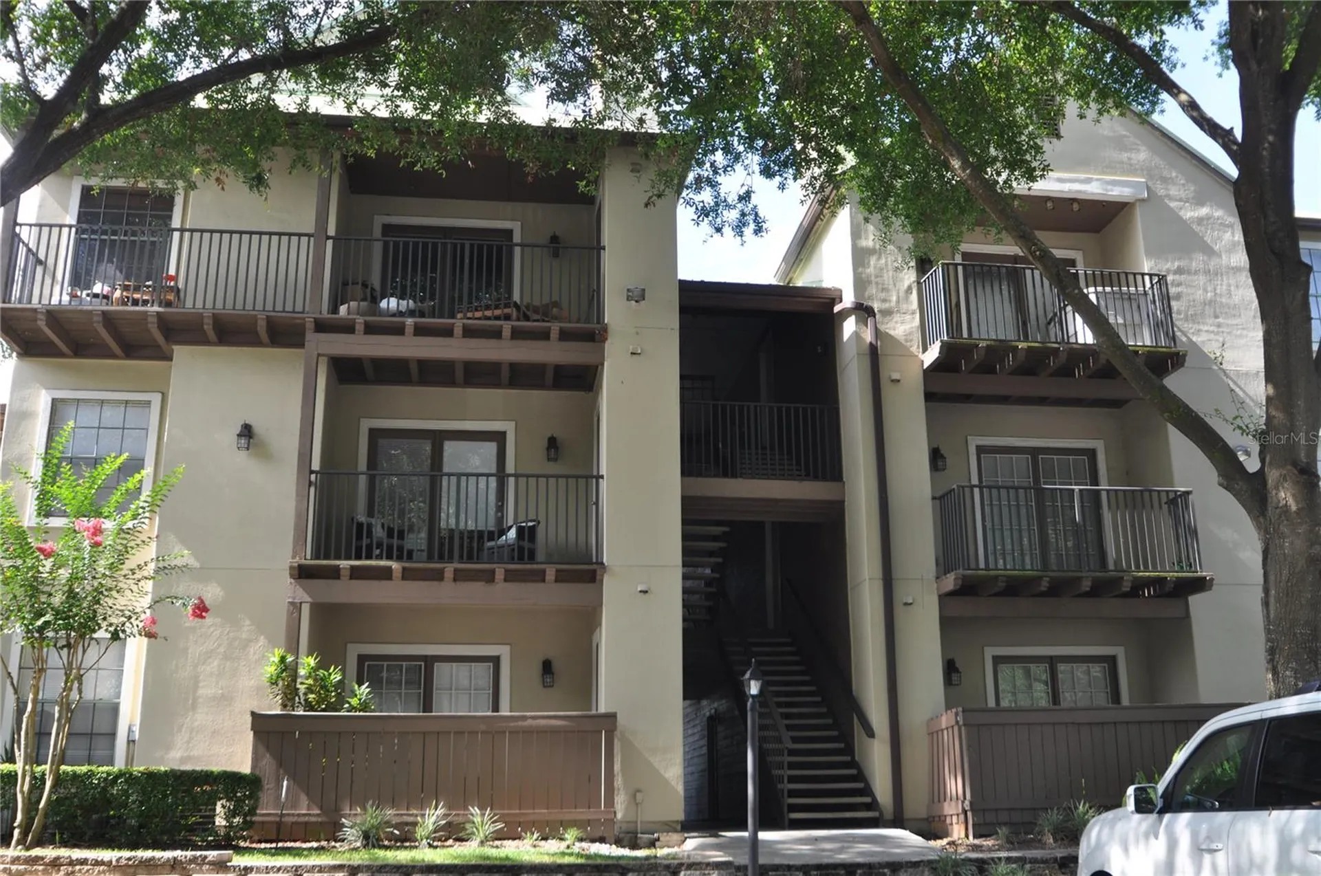 236 Afton Square Altamonte Springs FL 32714