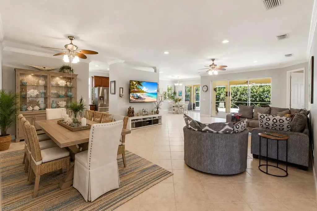 7131 67th Ter E Bradenton FL 34203