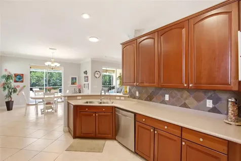 7131 67th Ter E Bradenton FL 34203