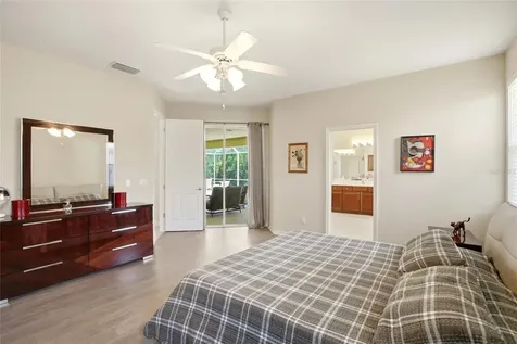 7131 67th Ter E Bradenton FL 34203