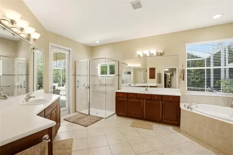 7131 67th Ter E Bradenton FL 34203