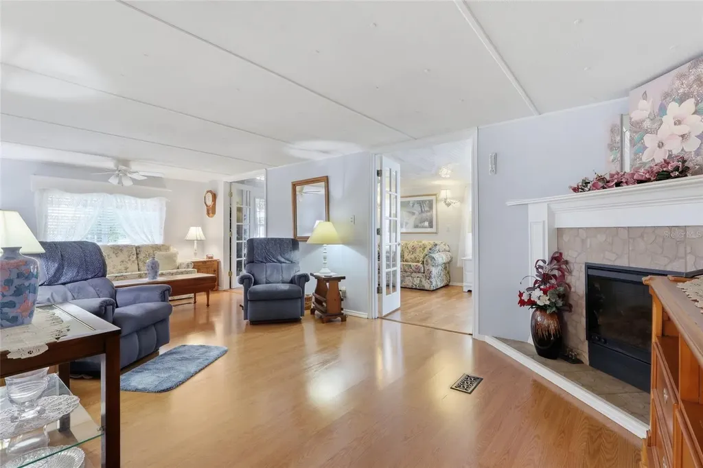 5244 Mohawk Street Zephyrhills FL 33542