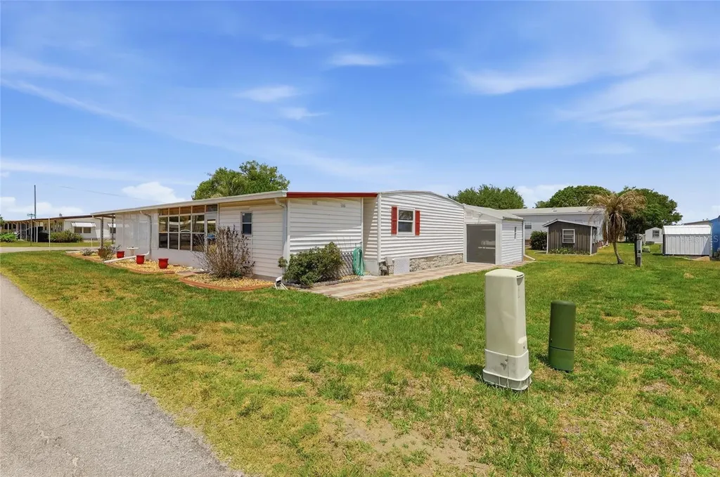 5244 Mohawk Street Zephyrhills FL 33542