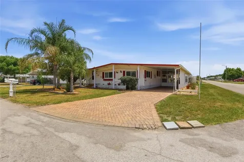 5244 Mohawk Street Zephyrhills FL 33542