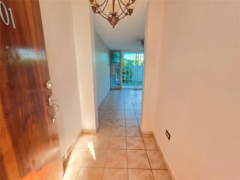 100 Espiritu Santo Caguas PR 00725