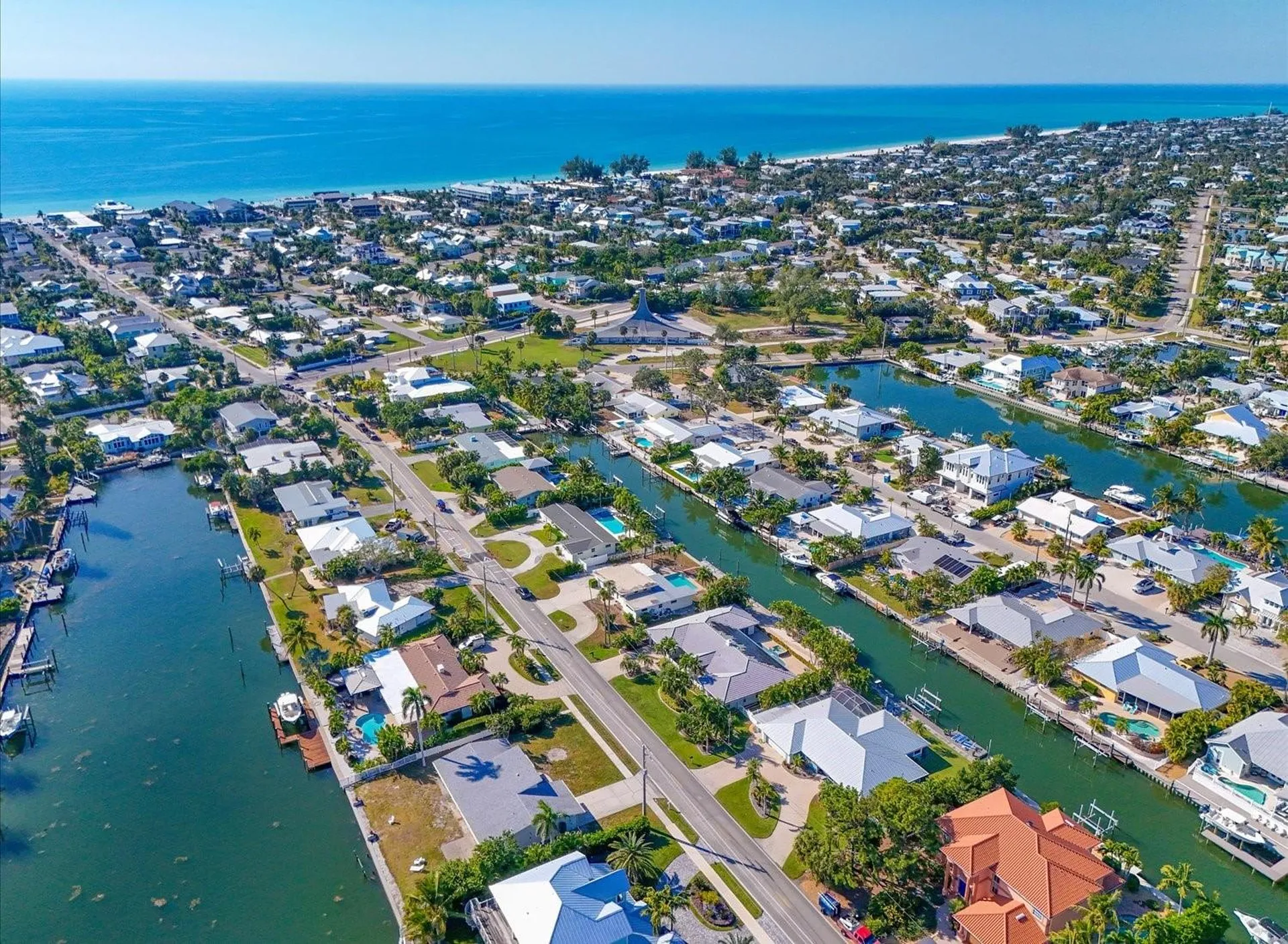 512 Key Royale Drive Holmes Beach FL 34217