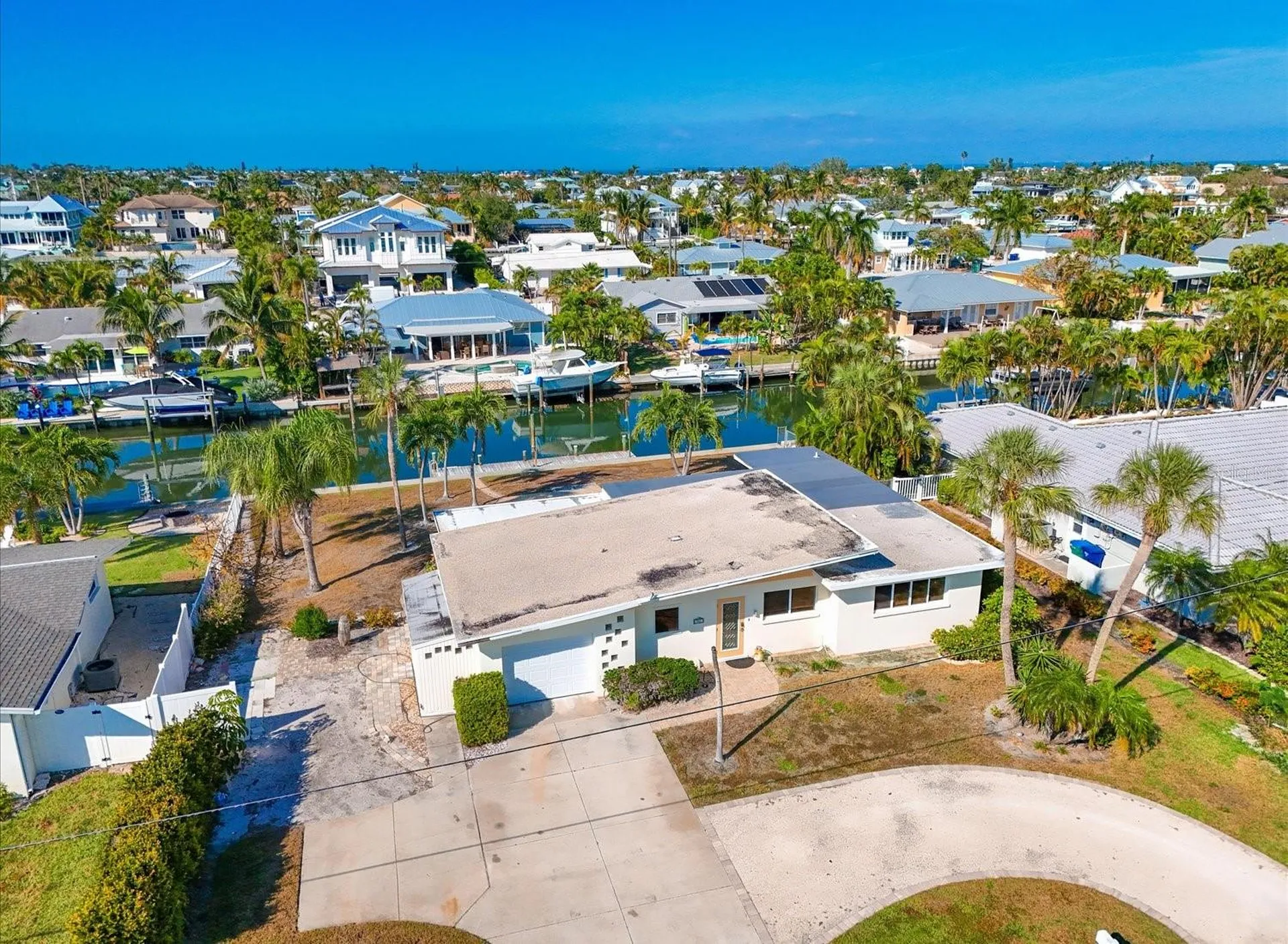 512 Key Royale Drive Holmes Beach FL 34217