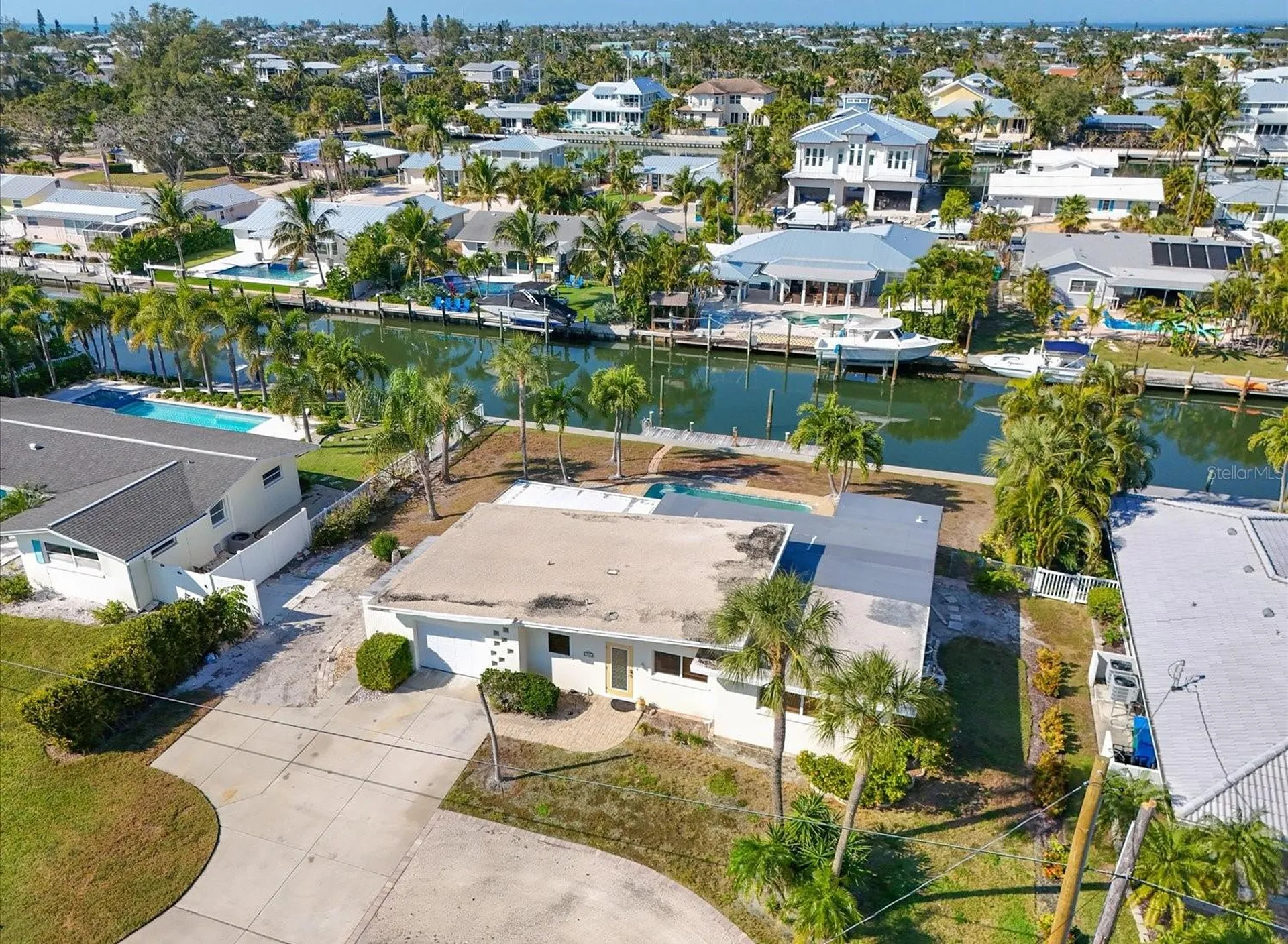 512 Key Royale Drive Holmes Beach FL 34217