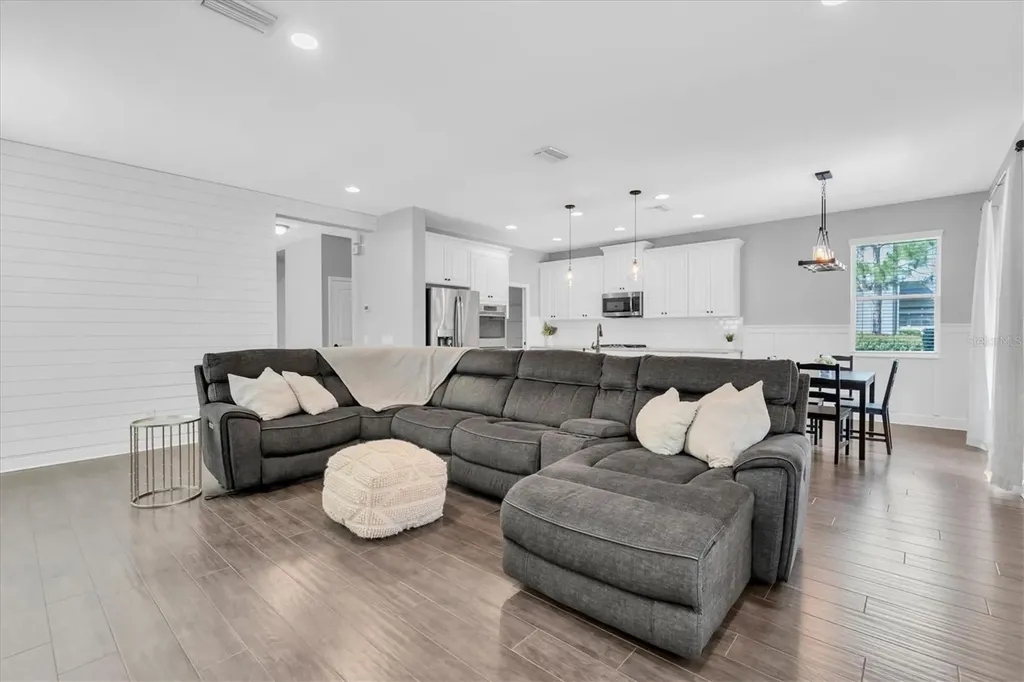 12345 Tibbetts Street Odessa FL 33556