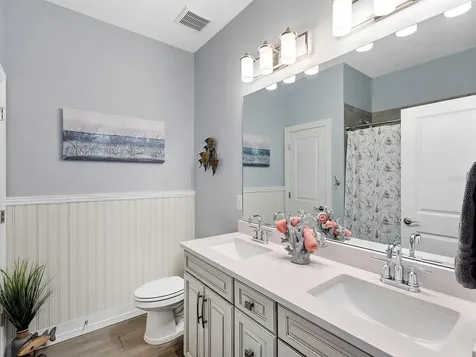 200 Daylily Boulevard Nokomis FL 34275