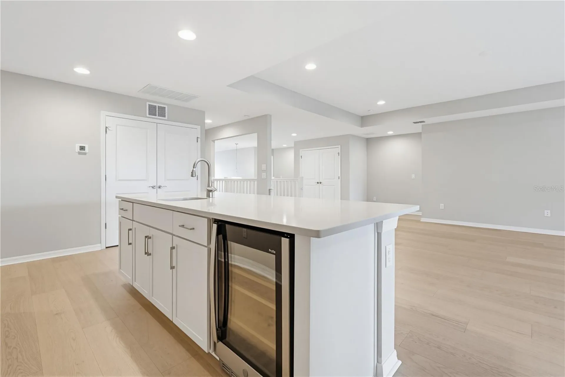 9608 Sorbonne Loop Seffner FL 33584