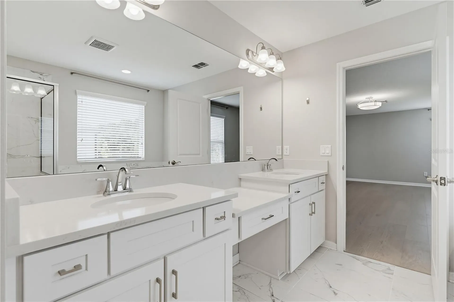 9608 Sorbonne Loop Seffner FL 33584