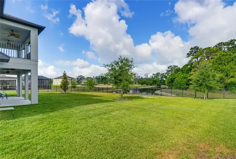 9608 Sorbonne Loop Seffner FL 33584