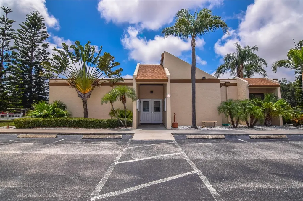 9209 Seminole Boulevard Seminole FL 33772