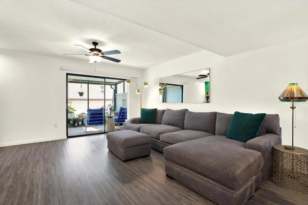 9209 Seminole Boulevard Seminole FL 33772