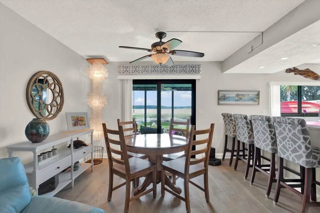 9209 Seminole Boulevard Seminole FL 33772