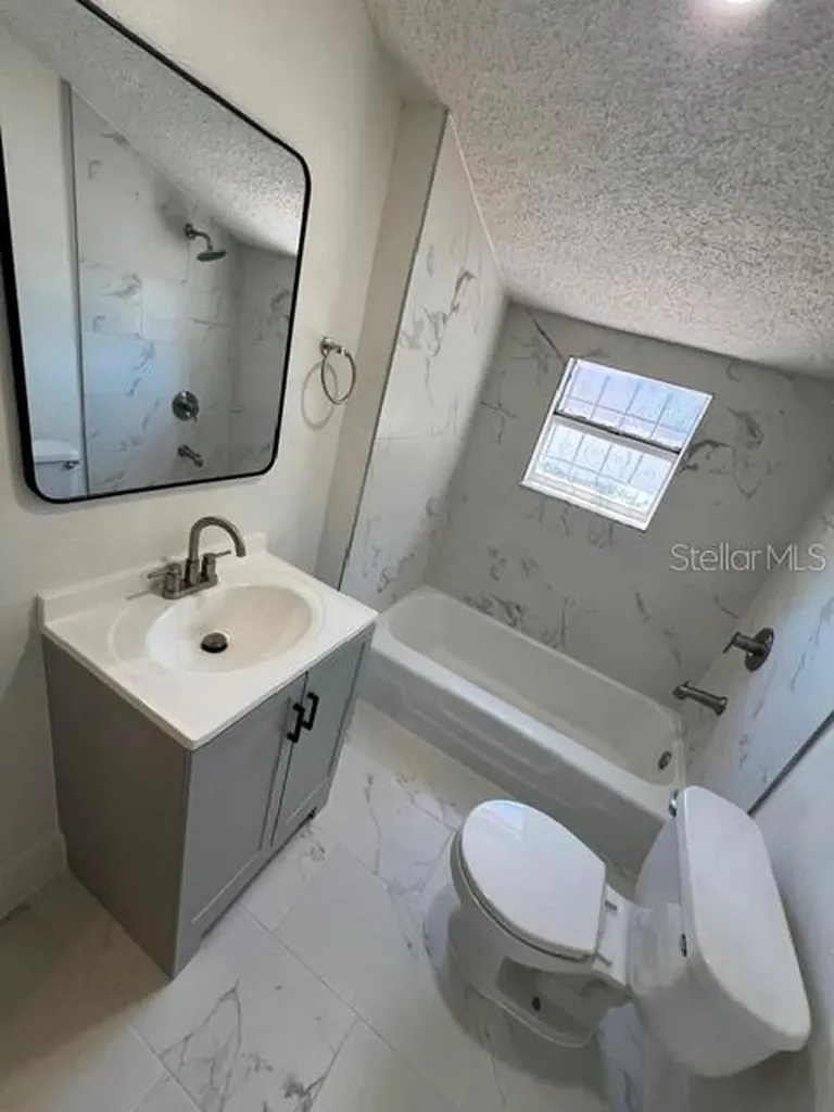 4204 N 29th Street Tampa FL 33610