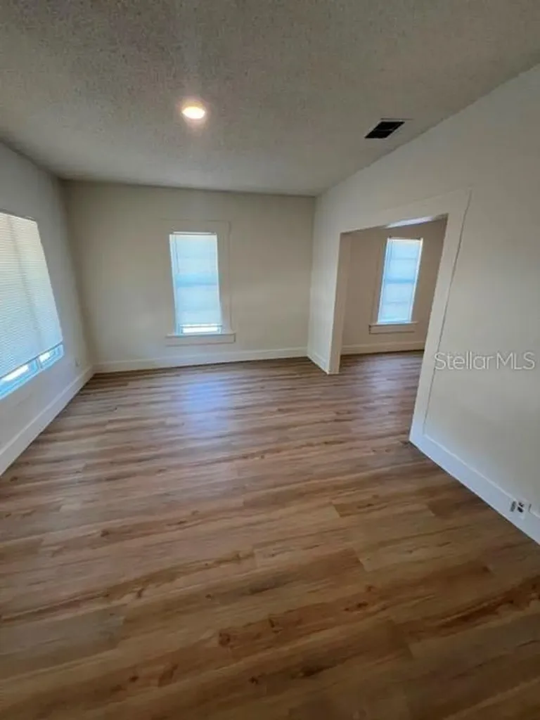 4204 N 29th Street Tampa FL 33610