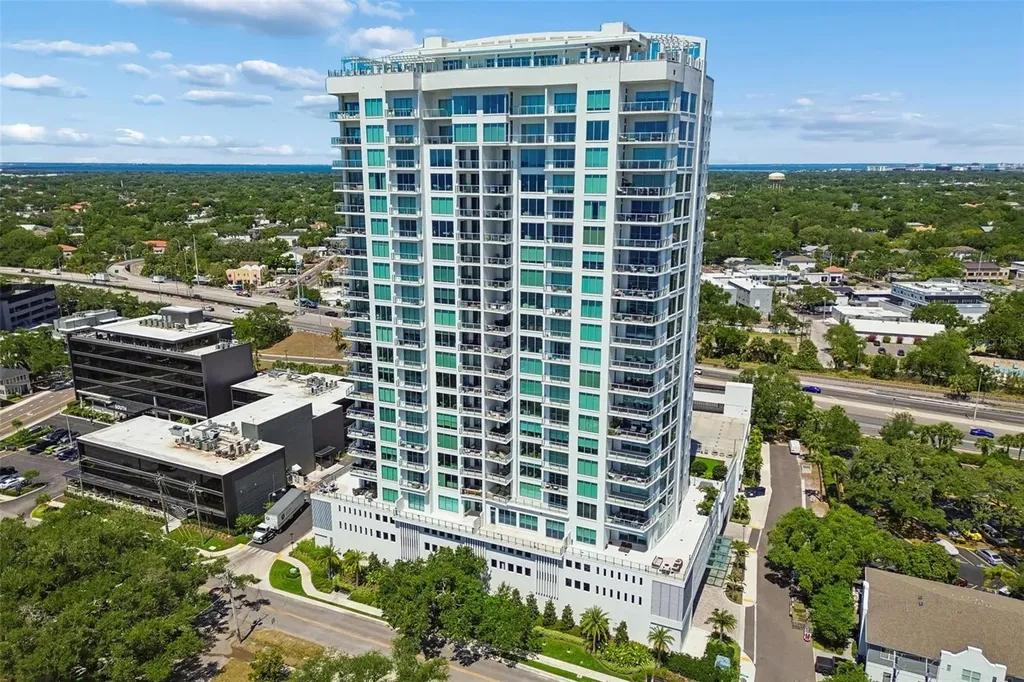 2910 W Barcelona Street Tampa FL 33629